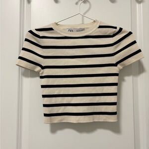 Zara Black and Cream Striped Short Sleeve Tee